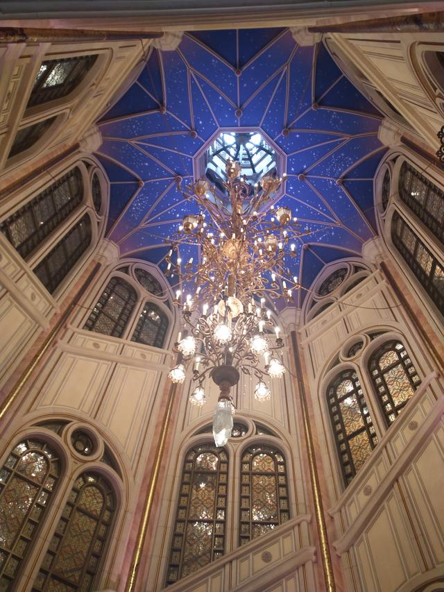 上海迪士尼好玩吗，上海迪士尼建议去吗