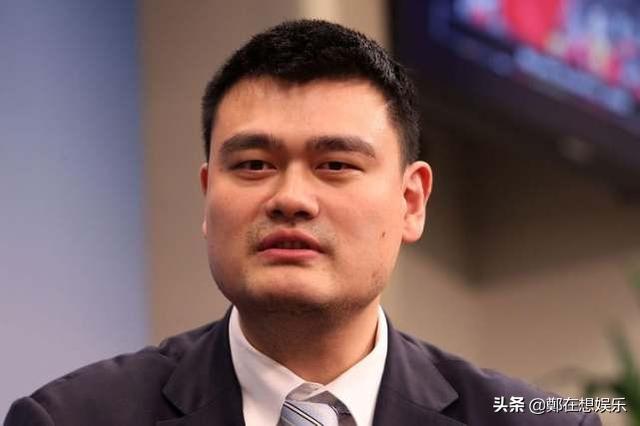 姚明各项数据在nba历史排名，分析姚明在NBA历史中锋的排名