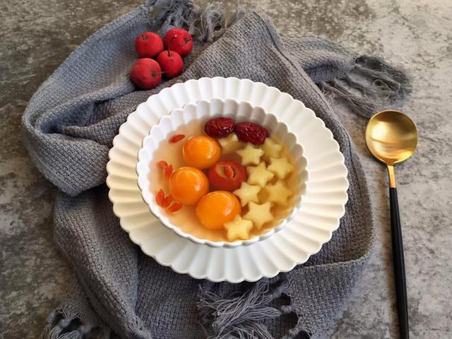 清热降火的甜汤有哪些，润燥降火的消食水果汤