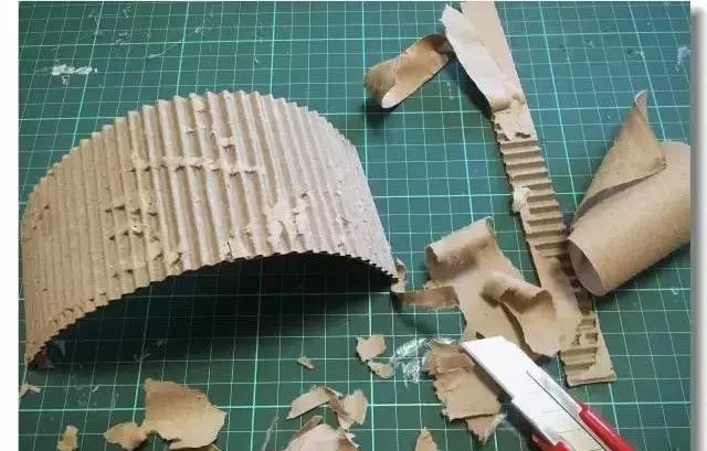 纸箱手工制作大全，纸箱手工制作大全环创（用纸箱就能做的5个桌面小游戏）