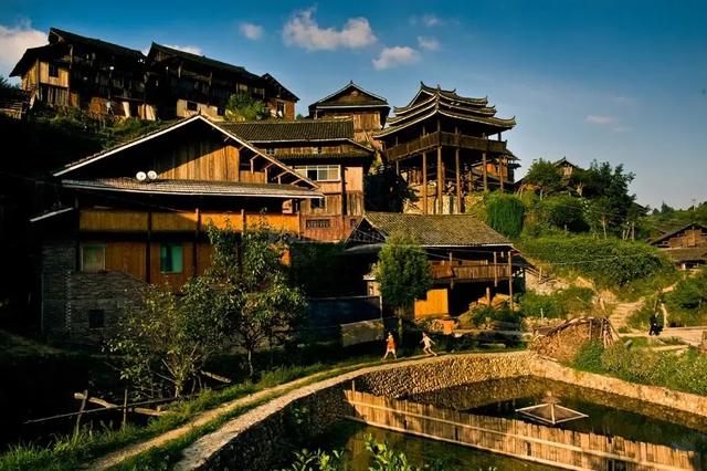 湖南自驾一日游最佳景点，湖南这6条自驾游线路