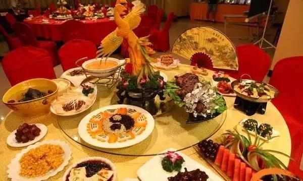 年夜饭菜单吉祥菜名，年夜饭寓意吉祥凉菜菜名大全（6样“吉祥菜”记得摆上桌）