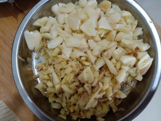 咸鱼怎么做好吃，咸鱼怎么做好吃大全（做小零食、下酒菜都不错）