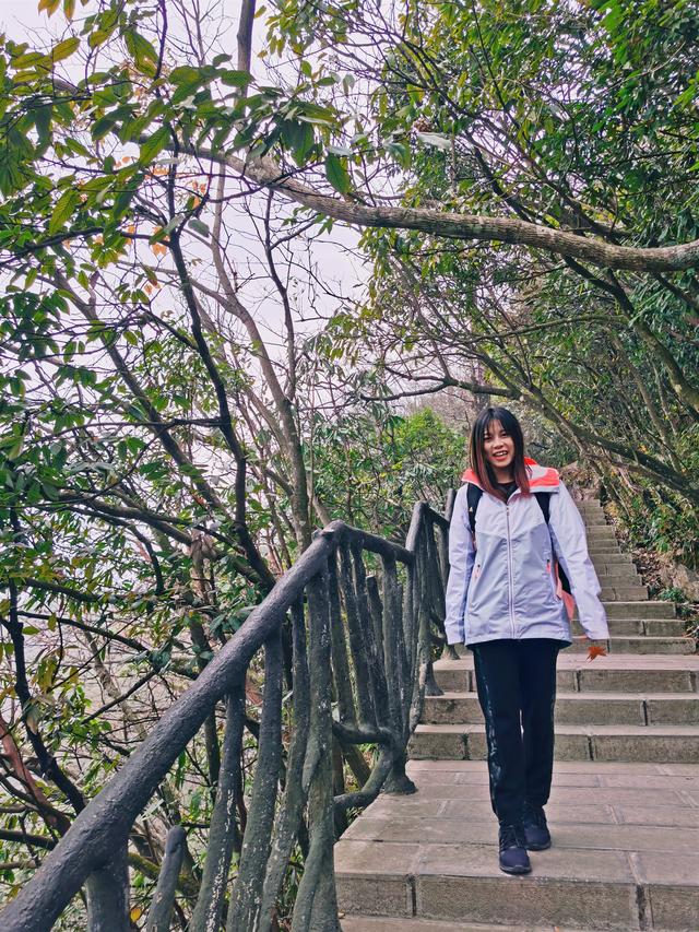 天门山旅游攻略安排，最全张家界天门山游玩攻略（分享去张家界天门山的旅行攻略）