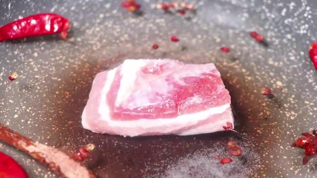 香菇炒肉怎么炒好吃，香菇炒肉怎么做最简单