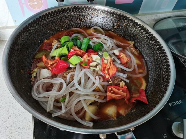 怎样炖羊排炖出来又嫩又好吃，回族大厨教你清炖羊排