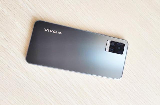vivo s7性能测评，这是我测试过最轻薄的一台手机