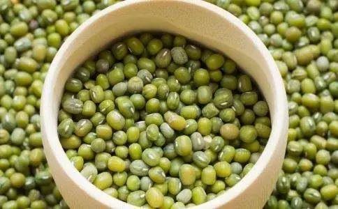 肾结石吃什么食物比较容易排出来，7种对肾结石患者有利的食物