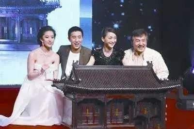 周迅情史为何如此坎坷，周迅27年荒诞情史