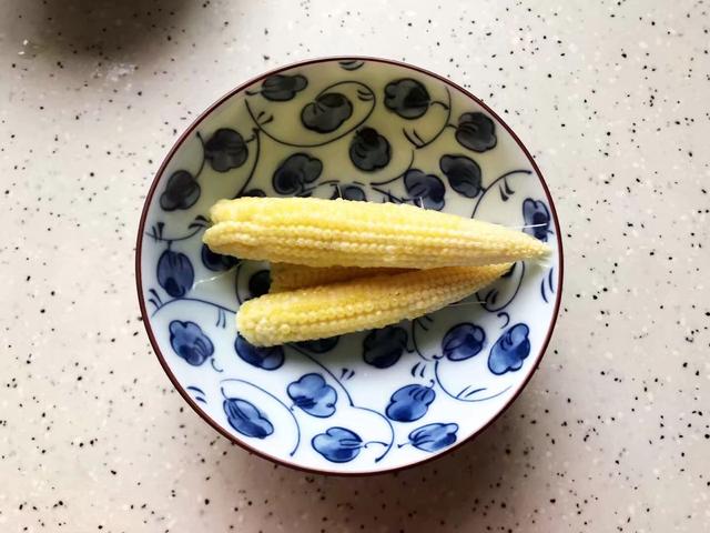 鸡胸肉蔬菜沙拉，蔬菜沙拉鸡胸肉怎么做（#夏日开胃餐#鸡胸肉蔬菜沙拉）