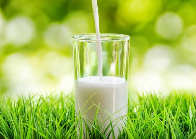 酸酸乳也是酸奶吗，只要包装袋上有这“3点”