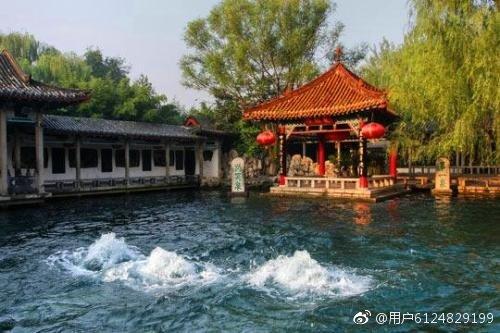 写出你知道具有多种意义的同音字，一个同音字有N种不同的含义