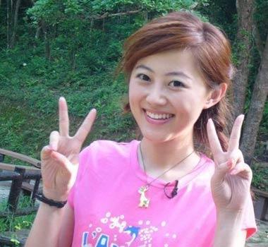 凤凰卫视杨娟与杨舒，凤凰卫视美女主播杨舒