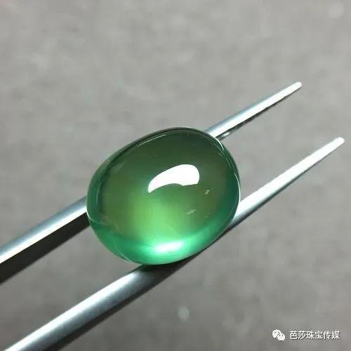 葡萄石的价格为什么那么便宜，这四种宝石价格便宜还特上档次