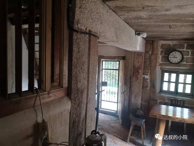 摩尼教弥勒教白莲教，摩尼教的草庵