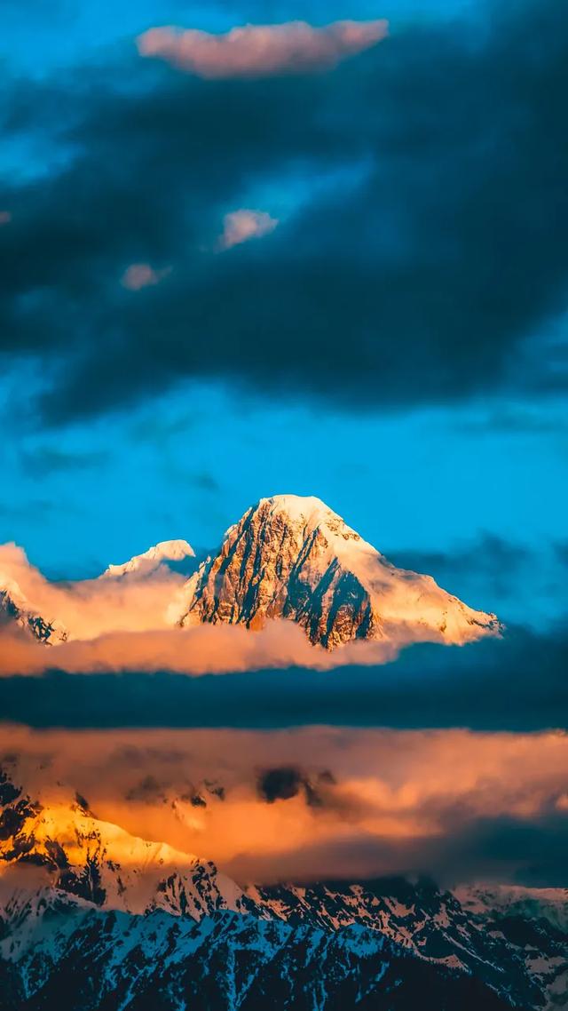 香格里拉地理位置介绍，香格里拉 美景如画
