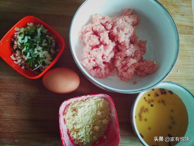肉丸子怎么做又滑又嫩，肉丸子如何做的又嫩又滑（这才是肉丸子正确做法）