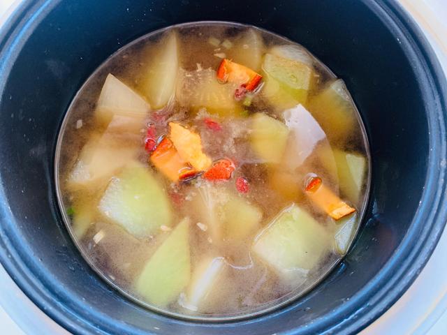 青萝卜的家常做法简单，青萝卜这样做最好吃