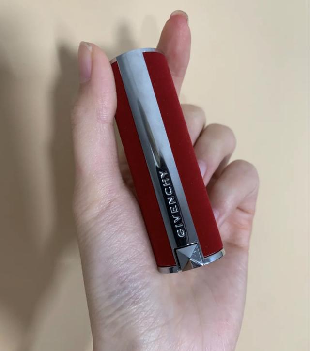 口红保质期多久，大牌口红一般什么时候过期（所有女生都关心的问题——口红会过期吗）