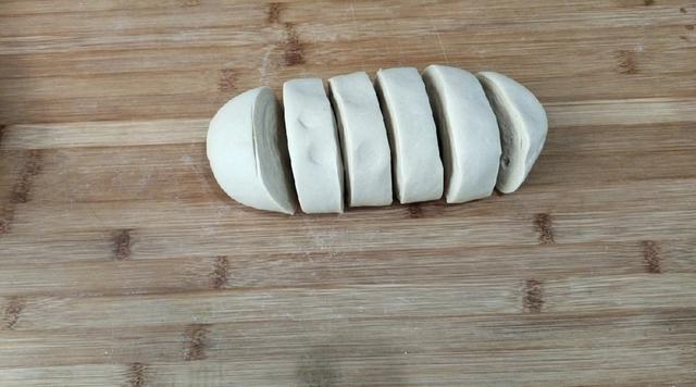 鸡蛋灌饼酱料配方，怎么熬鸡蛋灌饼酱料配方