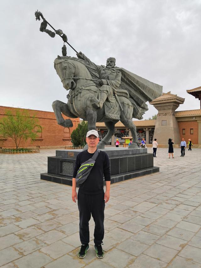 邵晓峰山水画欣赏，横看成岭侧成峰