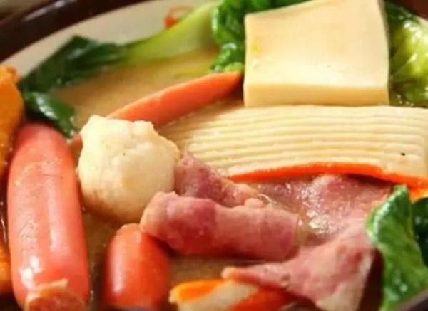 杨国福麻辣烫哪家好吃，四家最出名的麻辣烫