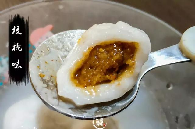 汤圆太好吃了买了好多次不甜不腻，汤圆别直接煮着吃了