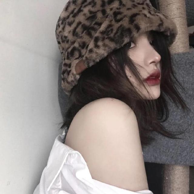 超酷超拽的女生头像，超酷霸气女生头像