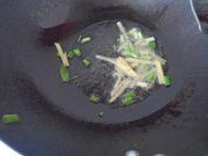 怎么炒小龙虾好吃又简单的做法，在家就能吃过瘾的小龙虾做法大全