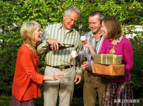 双方父母第一次见面怎么称呼，双方父母见面有什么讲究