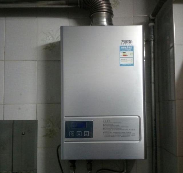 内林能率万家乐，万家乐好还是林内燃气热水器好