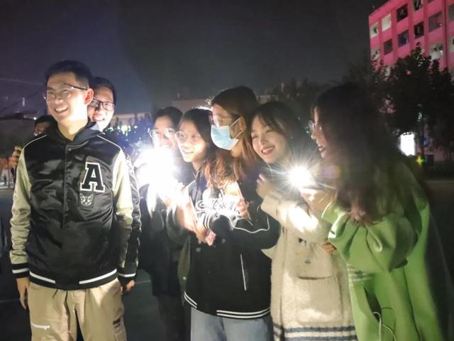 趣味素质拓展游戏策划，素质拓展活动趣味游戏