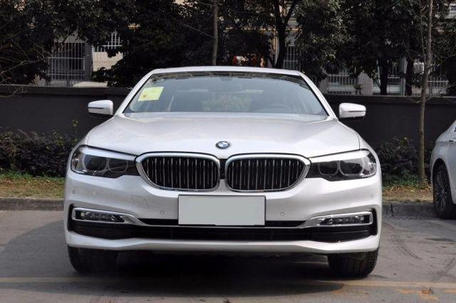 迟重瑞和徐少华哪个好，看迟重瑞和徐少华的座驾