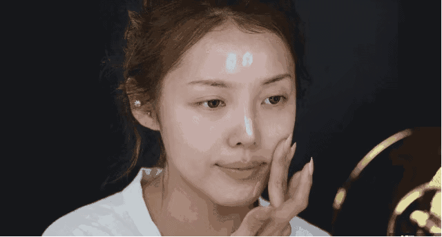 先涂防晒还是隔离，先涂隔离还是再涂防晒（取决于这几点，坚持你就知道啦）