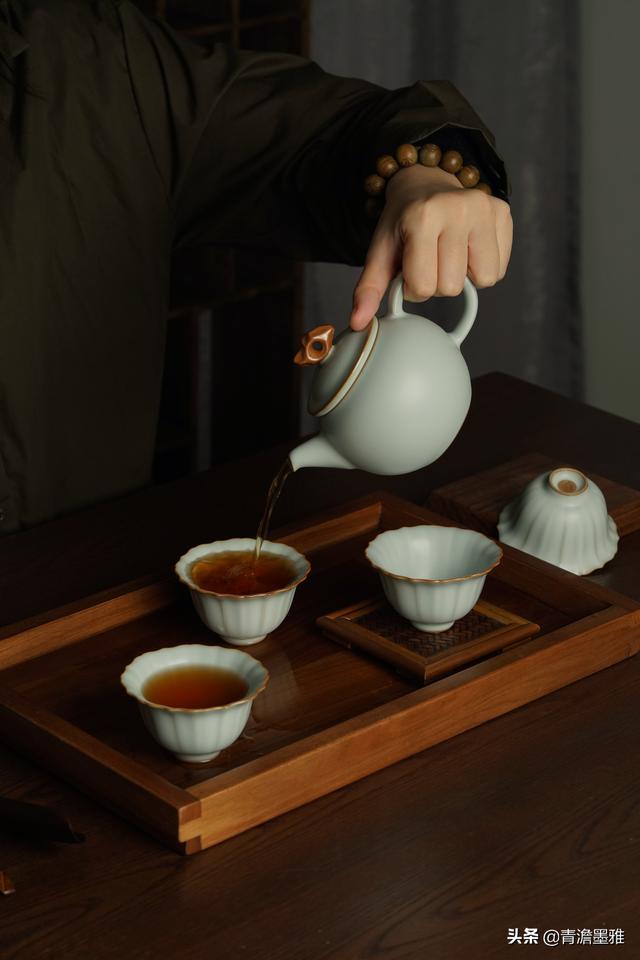 汝瓷要多久才会出现开片，关于汝瓷开片和养护的10个小贴士