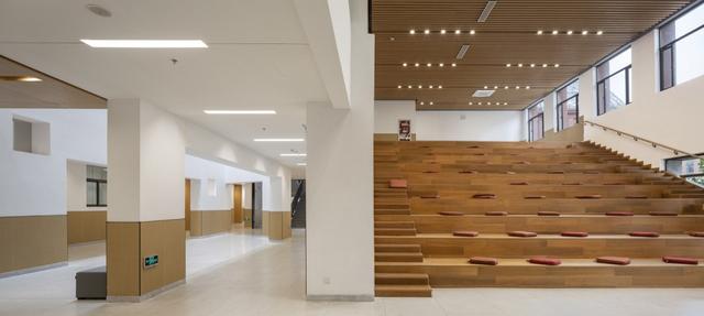 南京方山外国语分校，南京外国语学校方山校区