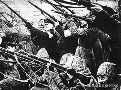 十月革命的背景，俄国在十月革命前的历史背景（为什么是十月革命而不是七月革命）