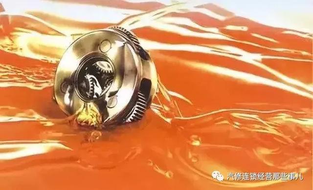 发动机故障灯亮原因如何解决，发动机故障灯亮起的十个原因