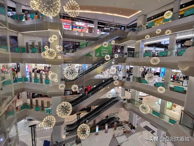 岳阳哪里最热闹，听说这里是岳阳最热闹的街道