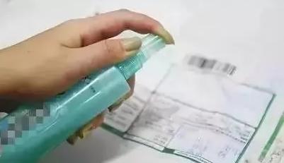 驱蚊花露水都有哪些作用，驱蚊“神器”花露水