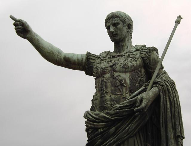 神圣罗马帝国版图，神圣罗马帝国的巅峰时期版图（神圣罗马帝国——皇帝不世袭而是选举）