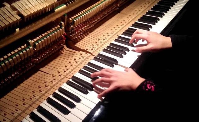 肖邦的钢琴曲代表作，肖邦最著名的十首钢琴曲（你想到了李后主还是李商隐）