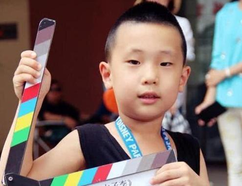 雅痞帅气李荣浩，李荣浩的别样帅