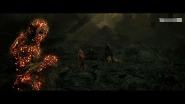 雷神2绿巨人打雷神，雷神2黑暗世界雷神索尔在爱与宇宙和平该如何选择