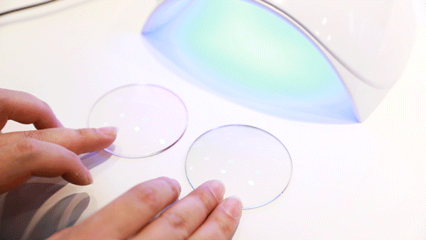 变色镜片的优缺点，普通变色眼镜的好处与坏处（戴变色眼镜，看世界更舒适）