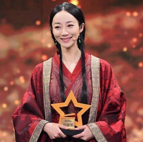 韩雪18岁时还是挺漂亮，韩雪才是被羡慕的人生吧