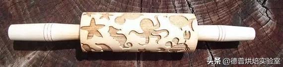 擀面杖如何制作，有时候擀面杖也能做出艺术甜品