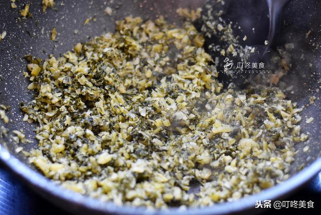 酸菜怎么炒最好吃，酸菜是非常好的配菜