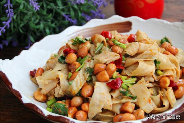 凉拌豆皮的最正宗做法，教你凉拌油豆皮的做法