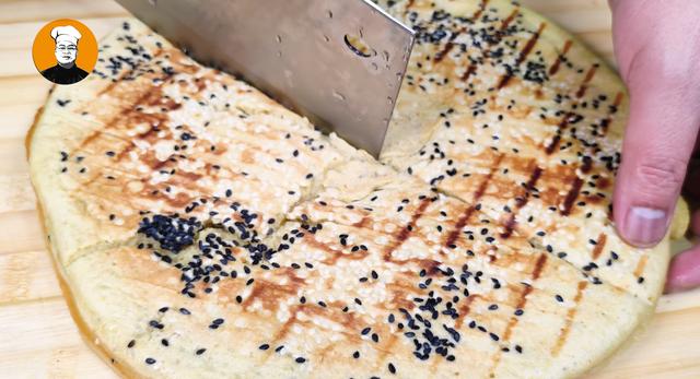 香蕉鸡蛋饼的做法，鸡蛋香蕉饼详细做法